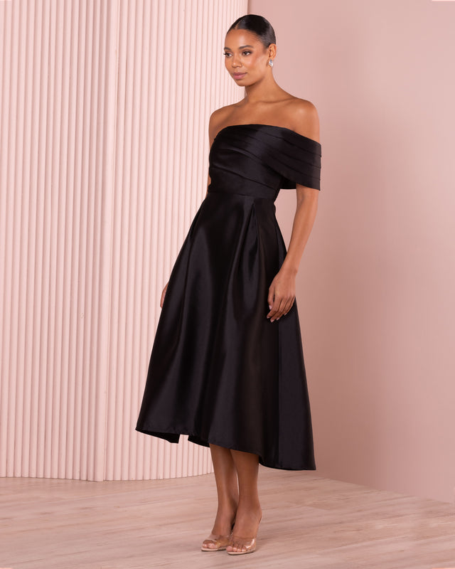 Charli Off Shoulder Midi Dress