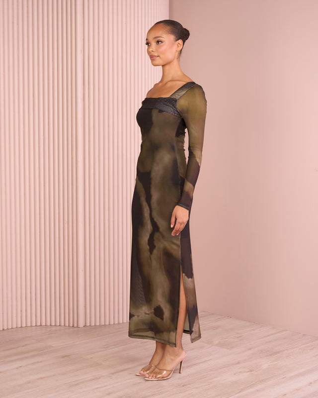 Fara Off Shoulder Maxi Dress