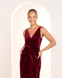 Elsie Sleeveless Velvet Gown
