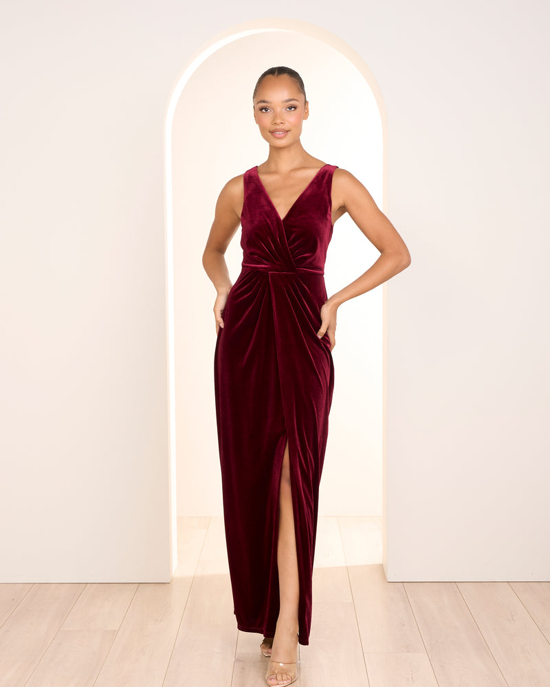 Elsie Sleeveless Velvet Gown