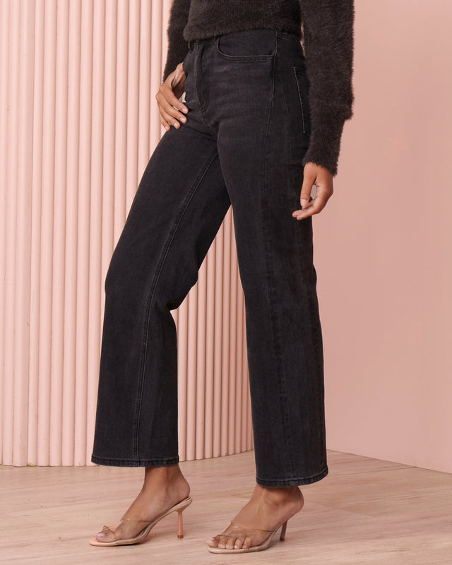 Reb Straight Leg Jean
