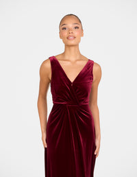 Elsie Sleeveless Velvet Gown